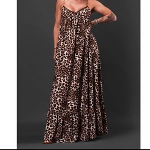 By Egreis Leopard print  Maxi Dress  XXL